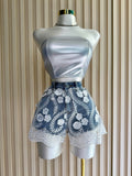 Silver ajustable top