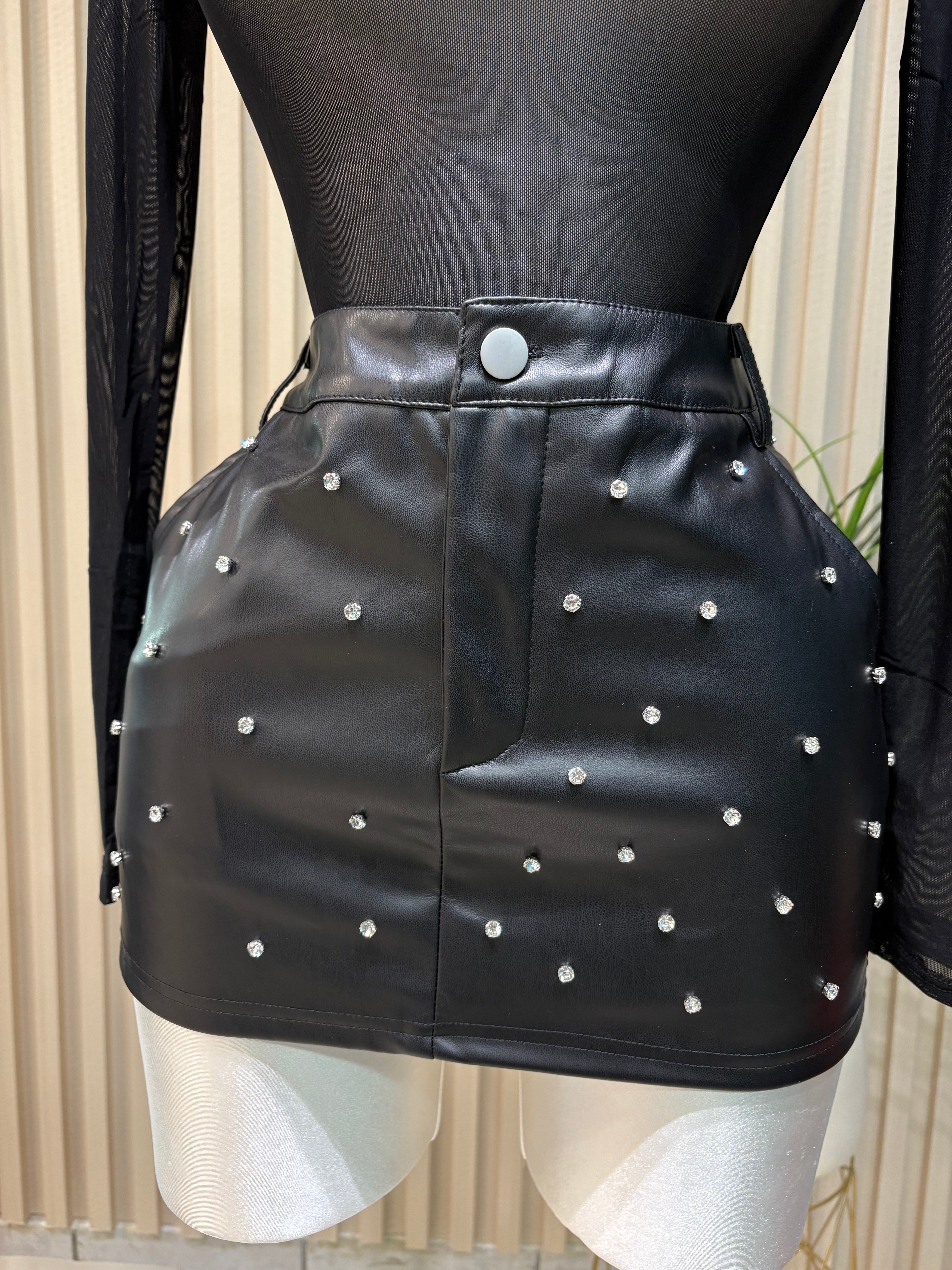 Black skirt (Large)