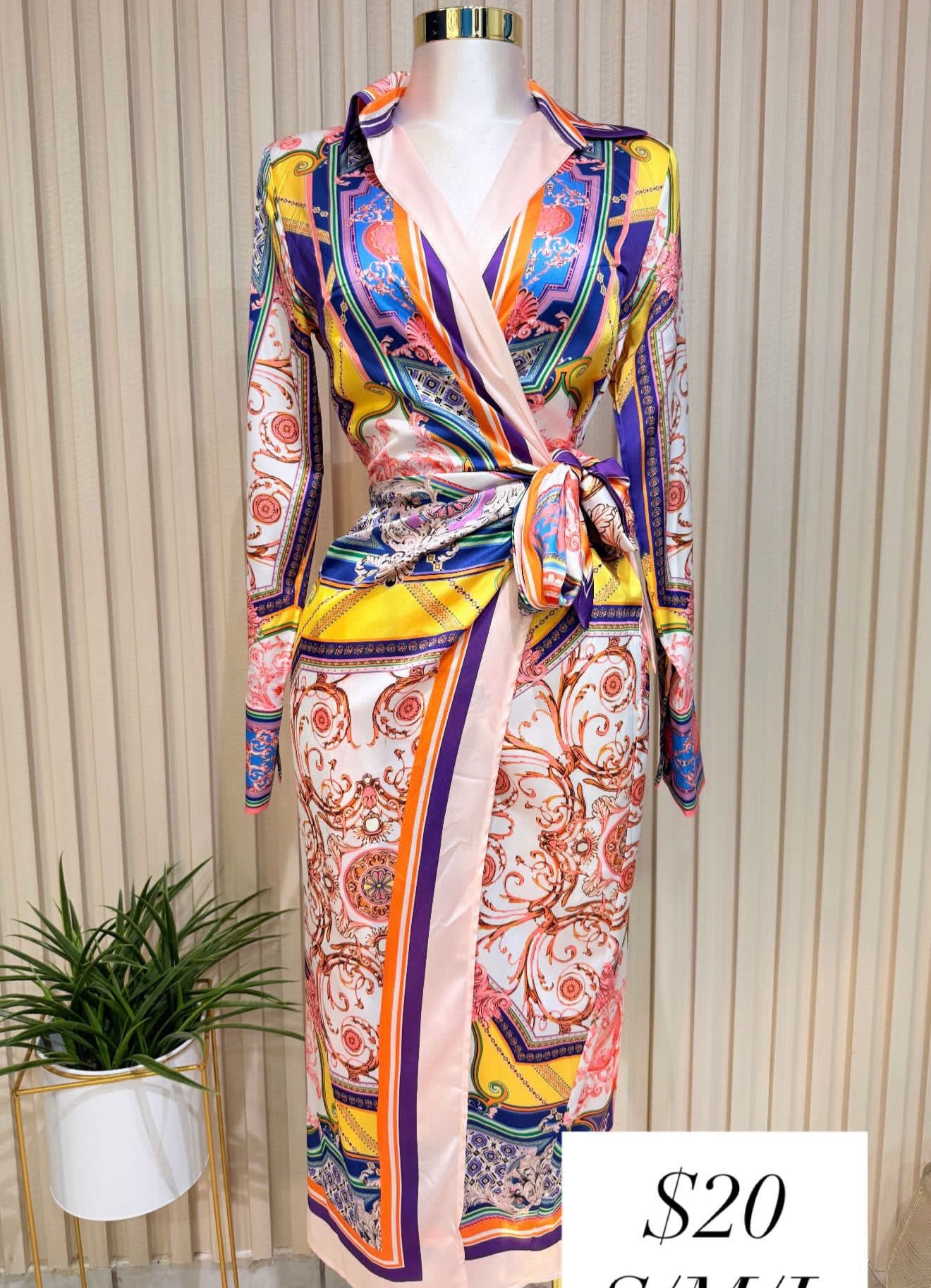Dress (Medium)